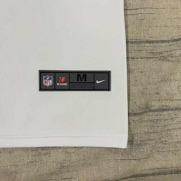 Justin Jefferson Minnesota Vikings #18 Jersey - Picture 2 of 8